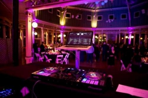 Dj Adrianno