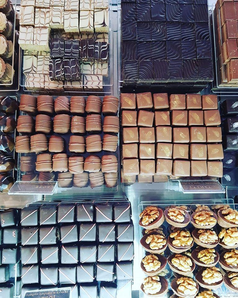 Adore Chocolat