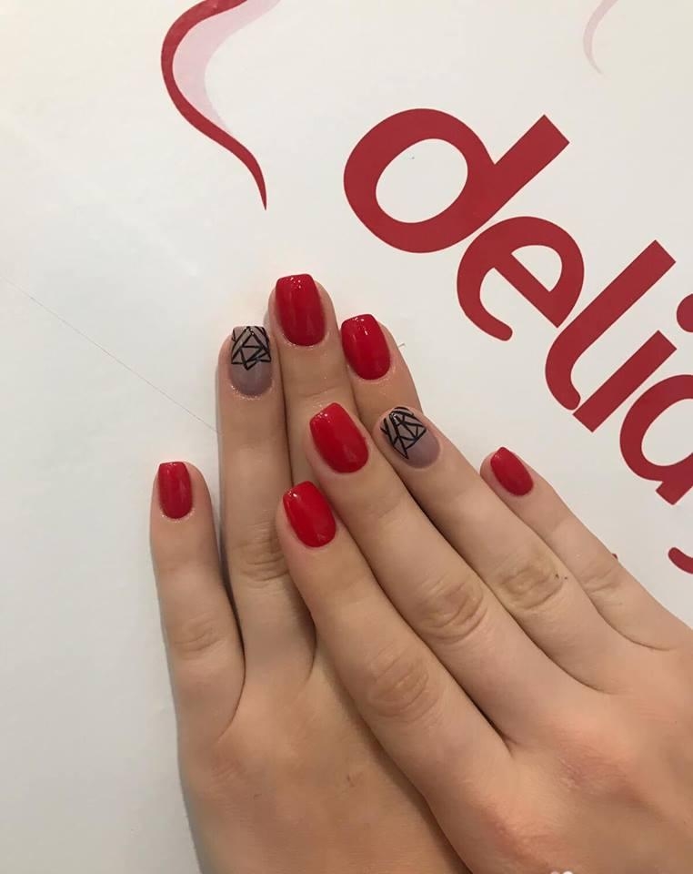 Delia Juja Salon