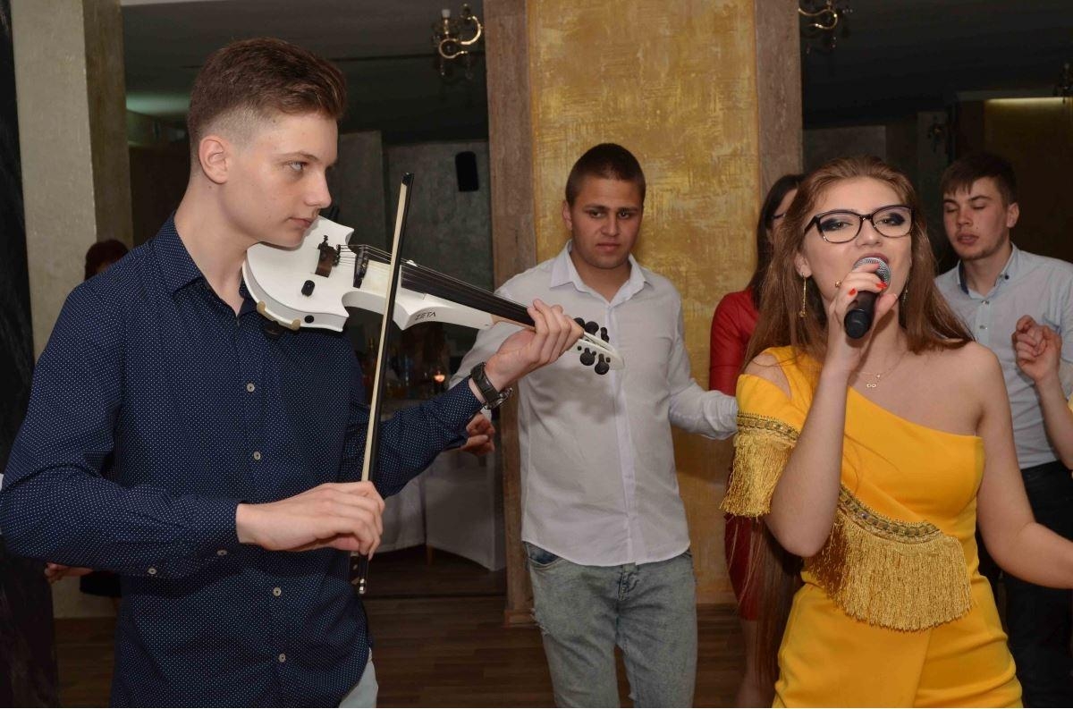 Giulia Band