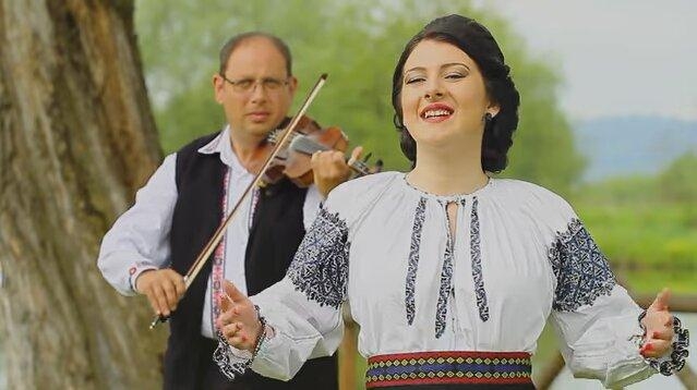 Interpreta Georgiana Patrinjel - Artista evenimentelor de vis