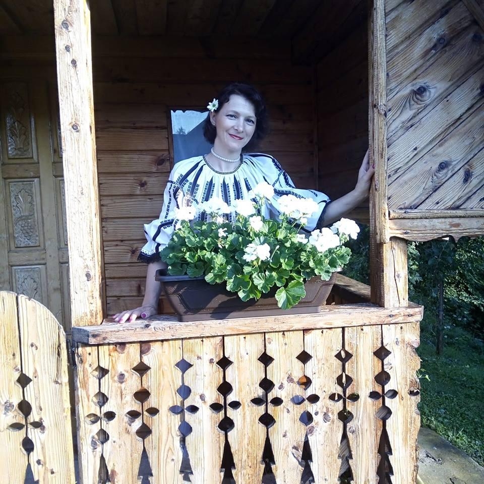 Interpreta Ileana Popa - Alegerea ta pentru evenimente perfecte