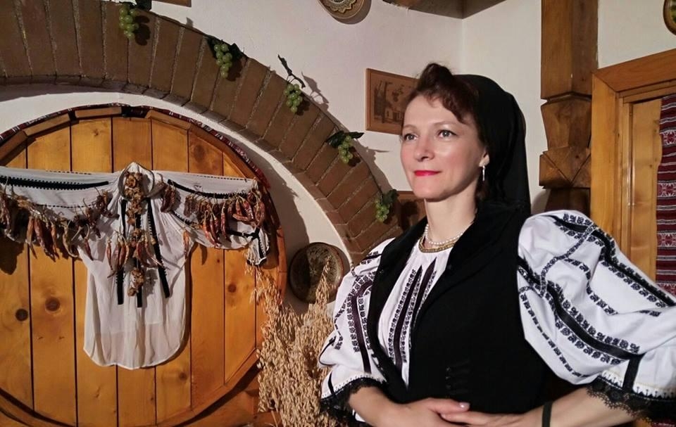 Interpreta Ileana Popa - Alegerea ta pentru evenimente perfecte
