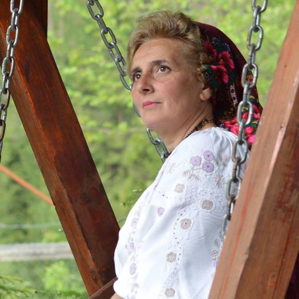 Interpreta Mariana Condrea-Artista ta pentru evenimente perfecte