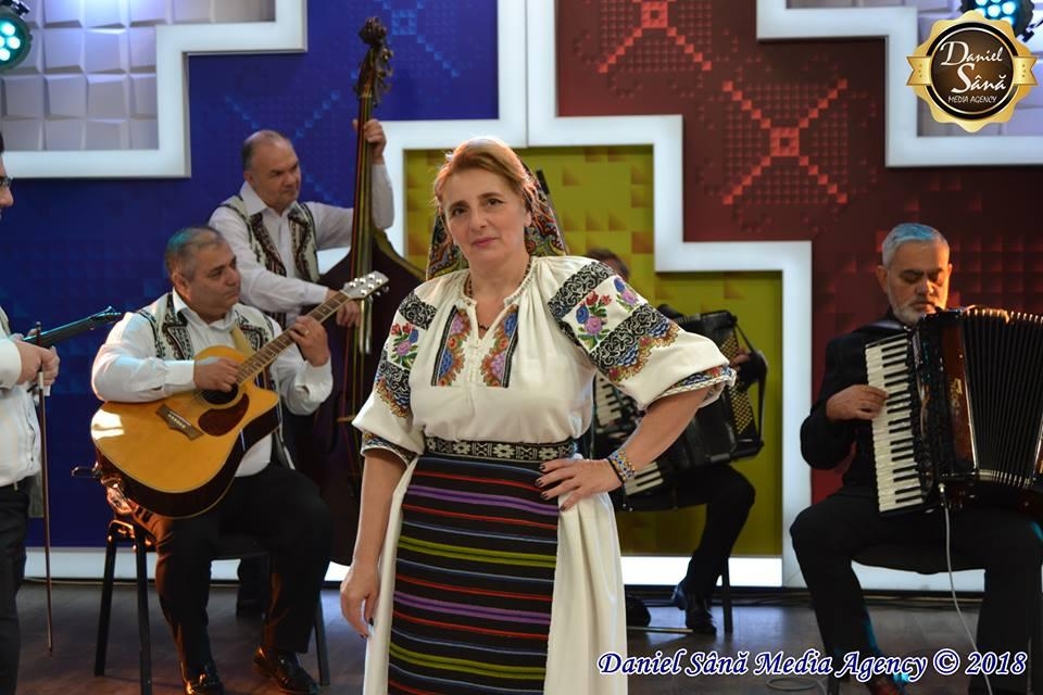 Interpreta Mariana Condrea-Artista ta pentru evenimente perfecte