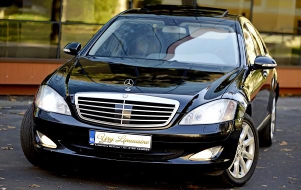 Yry Limousine